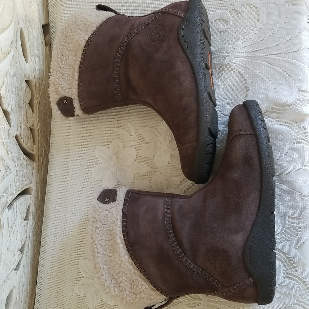 Timberland Genuine Leather Slip on Brown Boots Waterproof Size 6M Mid Calf Style - Picture 12 of 17
